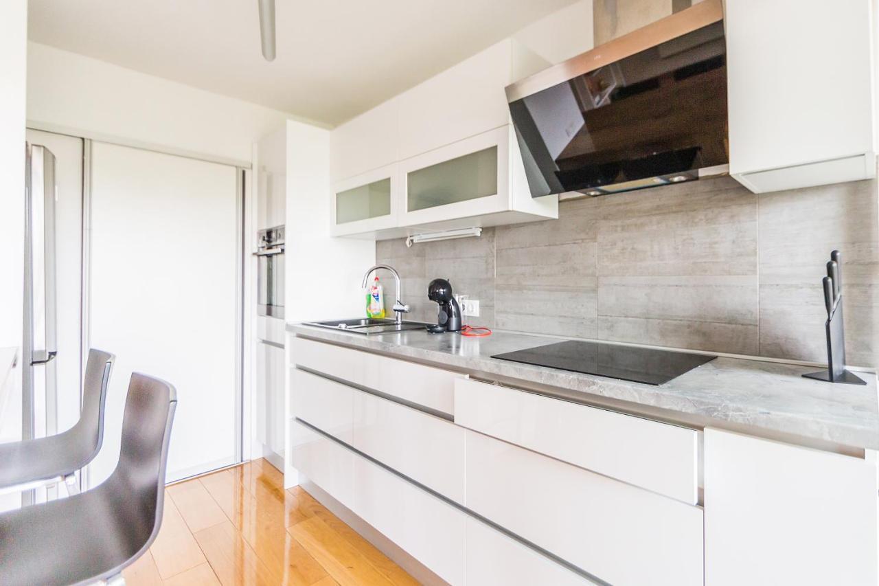 Apartman Bruna Self Check-In Osijek Buitenkant foto