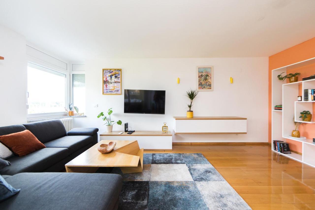 Apartman Bruna Self Check-In Osijek Buitenkant foto